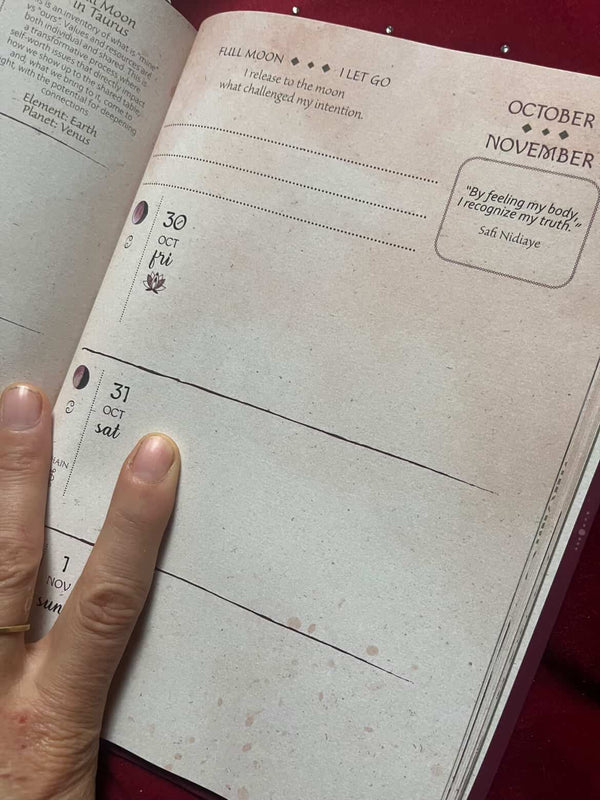 Lunar and Menstrual Planner 2026
