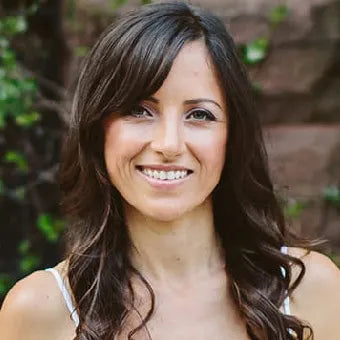 NICOLE JARDIM - Certified Women's Health Expert